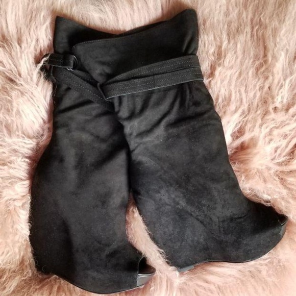 Report Signature Suede Peep Toe Wedge Boots (NWT) - Picture 6 of 8